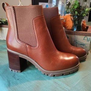 Vince Camuto Denniel Warm Caramel Ankle Boots Size 7.5